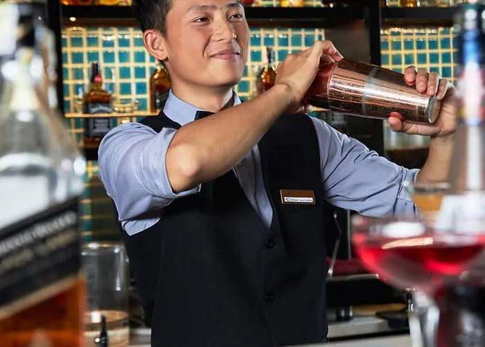 Capellacruise - Member Of Lyra Cruise Collection  Hạ Long