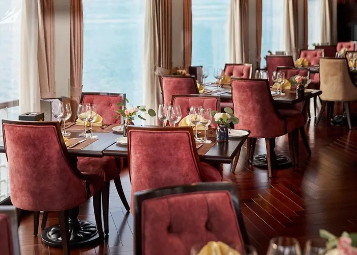 Capellacruise - Member Of Lyra Cruise Collection 5*