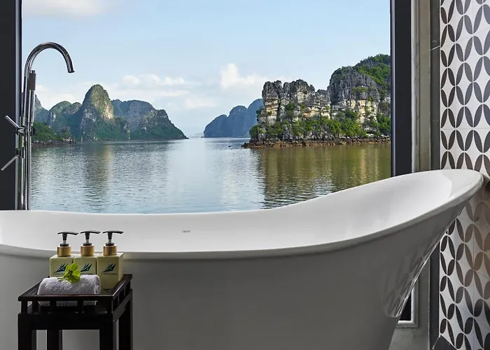 Capellacruise - Member Of Lyra Cruise Collection Hạ Long