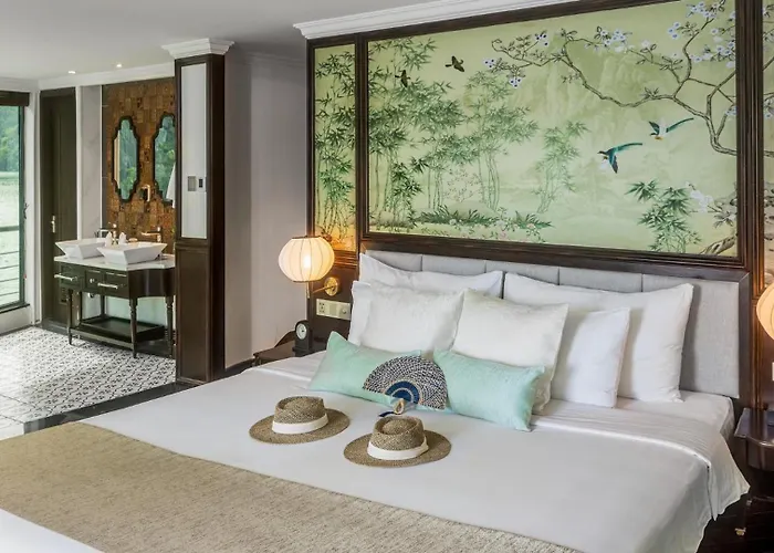  Capellacruise - Member Of Lyra Cruise Collection Hạ Long