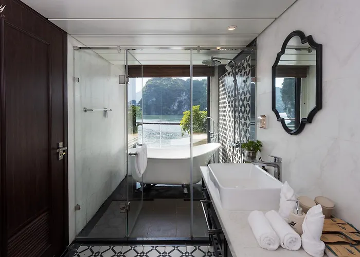 Capellacruise - Member Of Lyra Cruise Collection  Ha Long